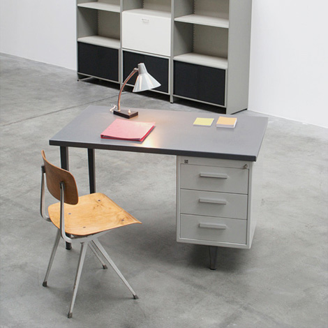 Andre Cordemeijer desk