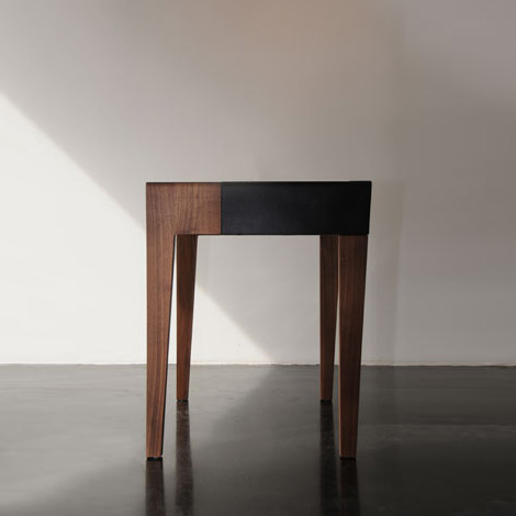 Dave N. Port desk