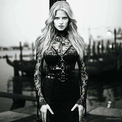 Lara Stone x Mario Sorrenti