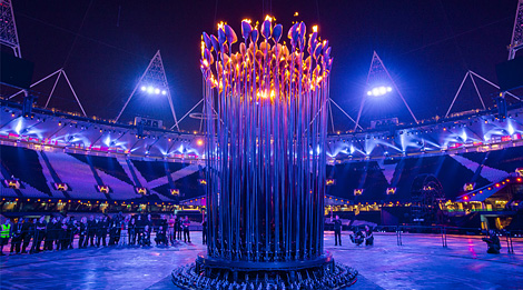 Thomas Heatherwick: Olympic Cauldron Thomas Heatherwick: Olympic Cauldron