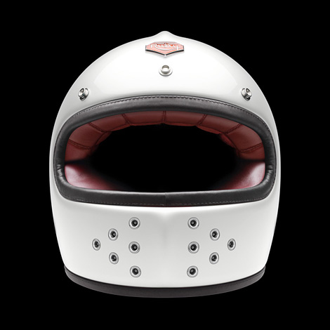 Ruby: Le Castel helmet Ruby: Le Castel helmet