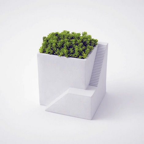 Ienami planter