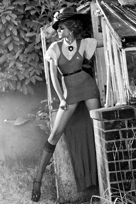 Vlada x Julien Vallon