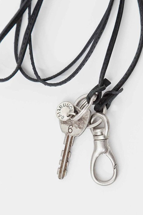 Nonnative key holder