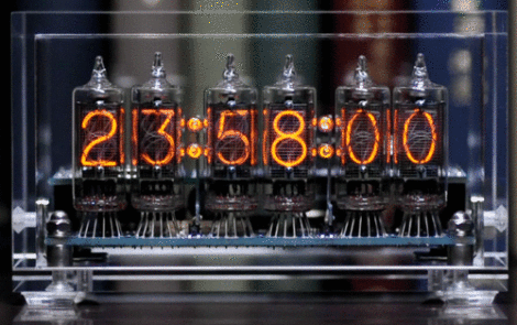 Nixie tube clock