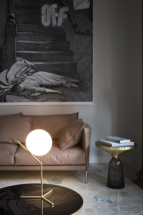 IC Lights table lamp