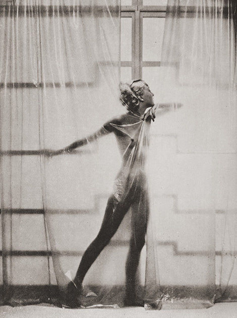 1934