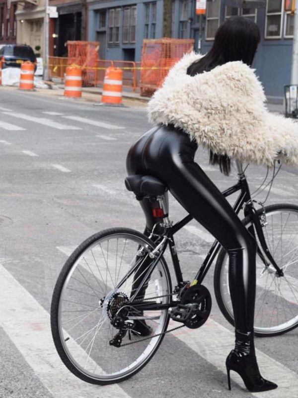 Duckie Thot