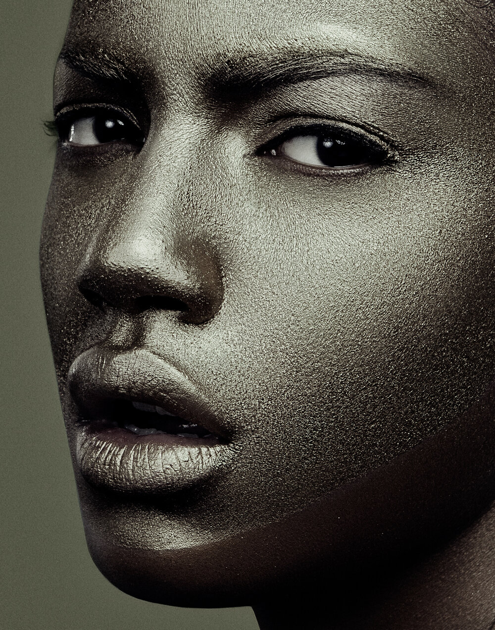 Metallic x Elena Jasic