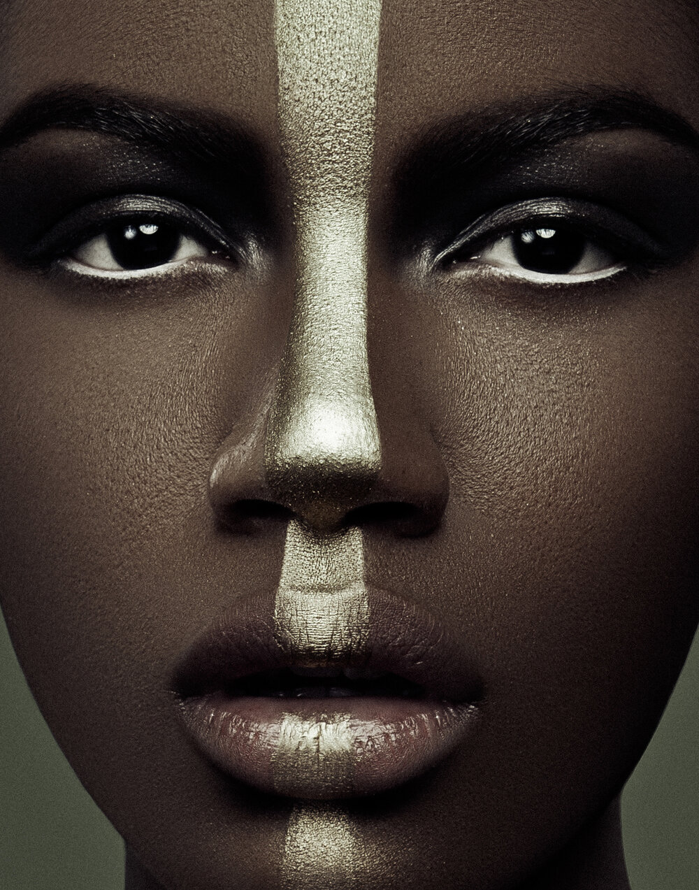 Metallic x Elena Jasic