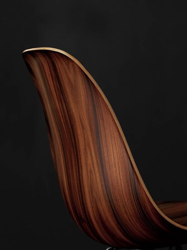 Curves x Eames