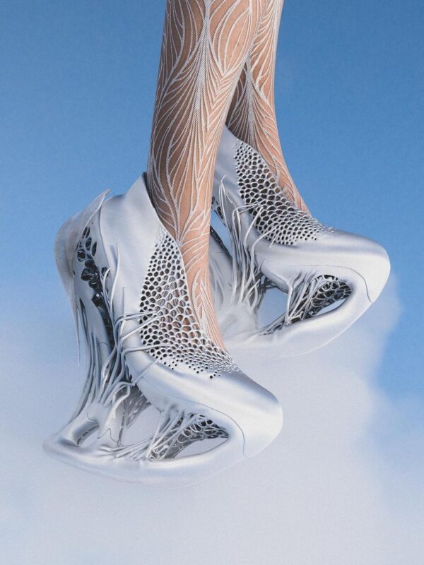 SCRY x Iris van Herpen