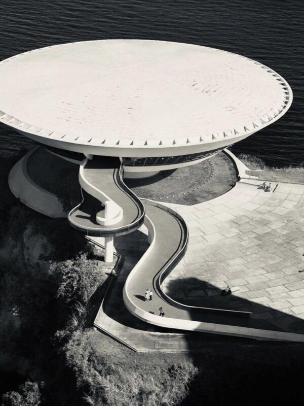 Oscar Niemeyer