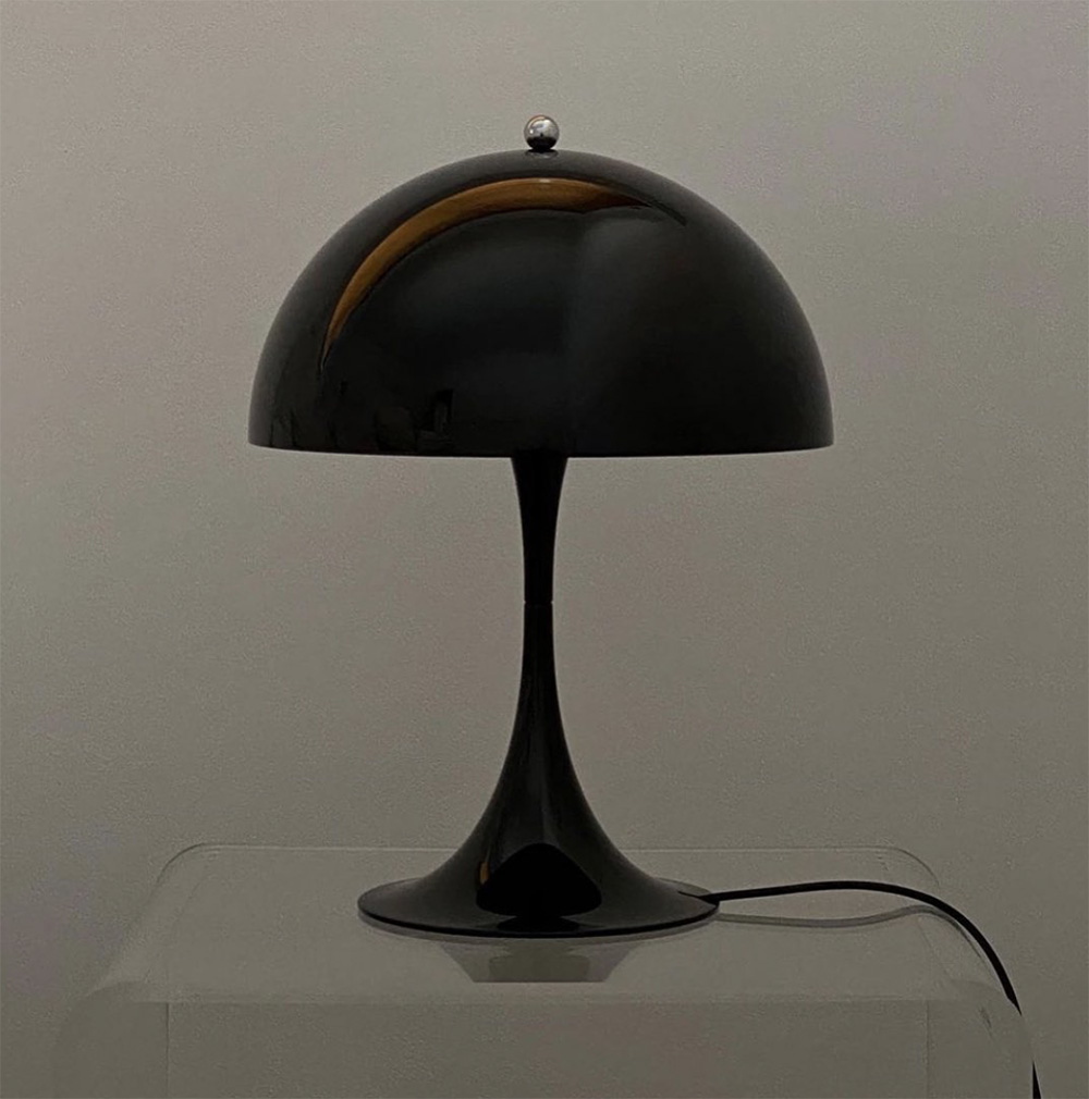 Louis Poulsen Black Panthella Table Lamp