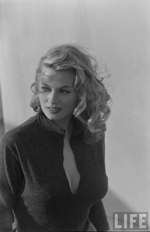 Anita Ekberg x Life