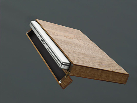Wooden laptop case